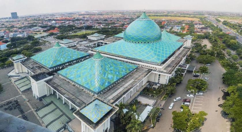 My Tower Hotel Surabaya Ngoại thất bức ảnh